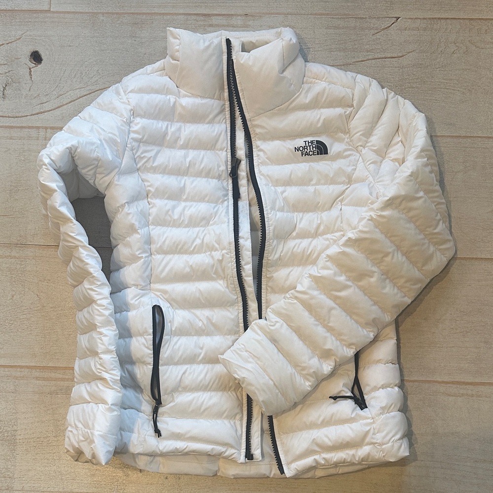 The North Face Women's Snowy White Puffer Jacket